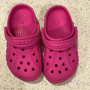 Size 9 toddler, pink Crocs